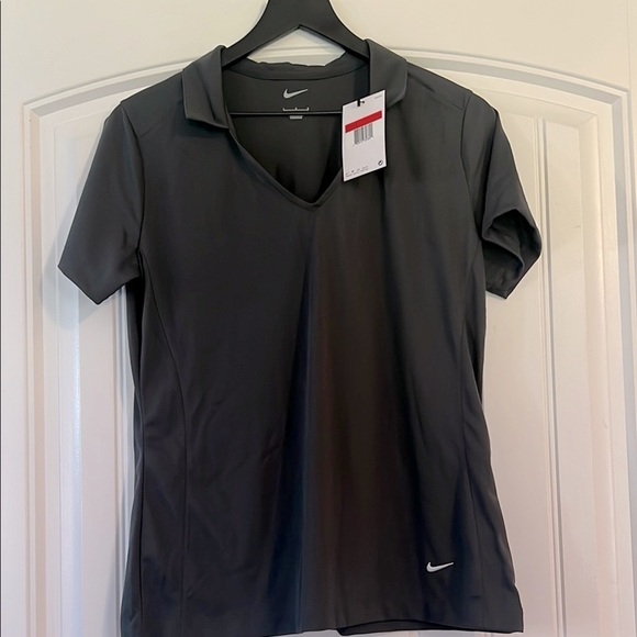 Nike Women's  V-Neck Top Large - Picture 1 of 6